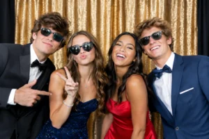 School Formal Photo Booth Ideas That Shine